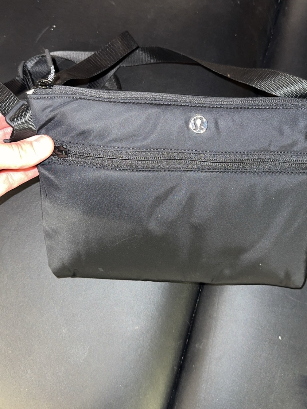 [EUC] lululemon athletica black crossbody sling bag with removeable diaper pad